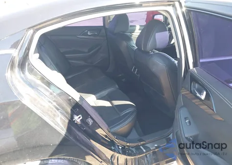 2017 Nissan Maxima 3.5 Platinum z USA, uszkodzony, nr VIN 1N4AA6AP7HC439566